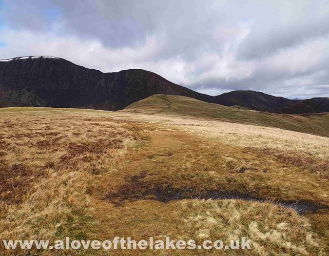 Approaching the summit of Knott Rigg