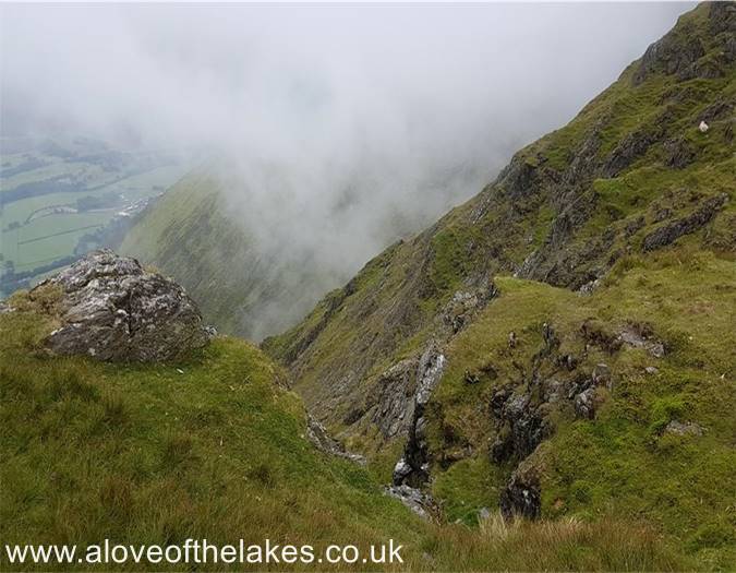 The mist starts to lift