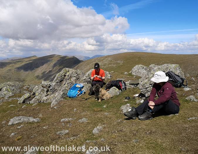 Looking along the ridge of Brim Fell