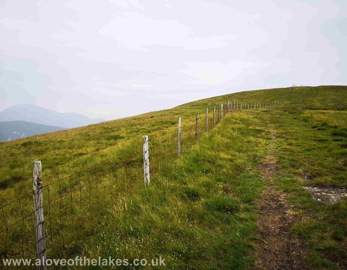 Heading towards Gavel Fell
