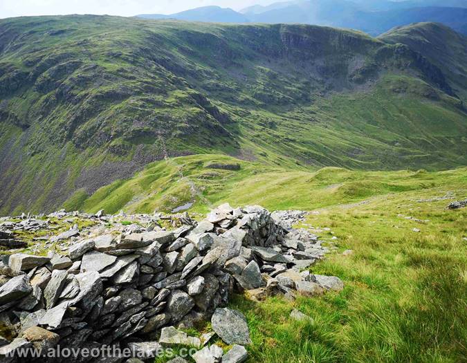 The path down to Pasture Valley