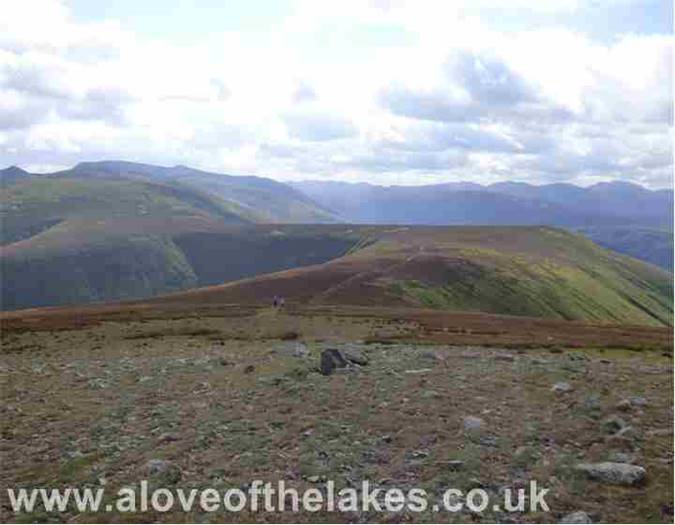 The ridge path to Watsons Dodd