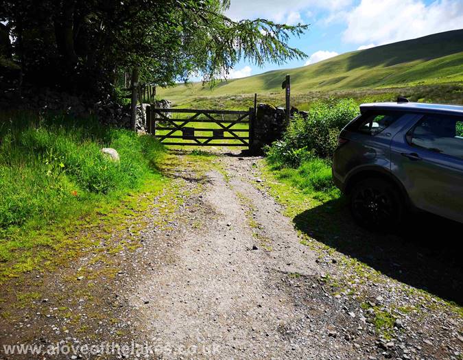 Turn right through the gate