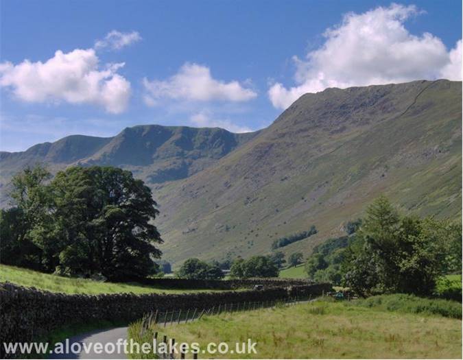 Heading towards Birkhouse Moor