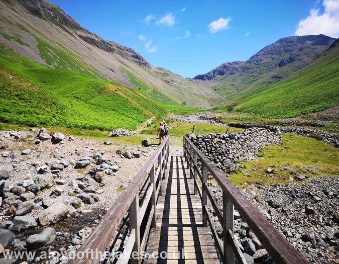 The bridge over Gable Beck