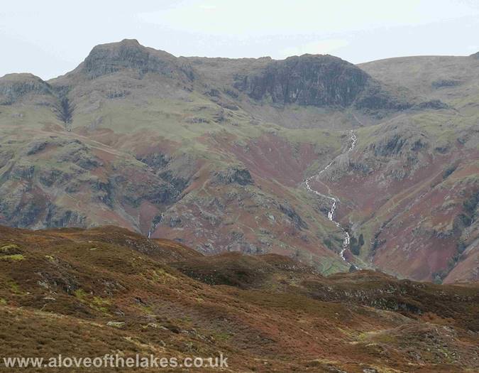 Looking towards Pavey Arc