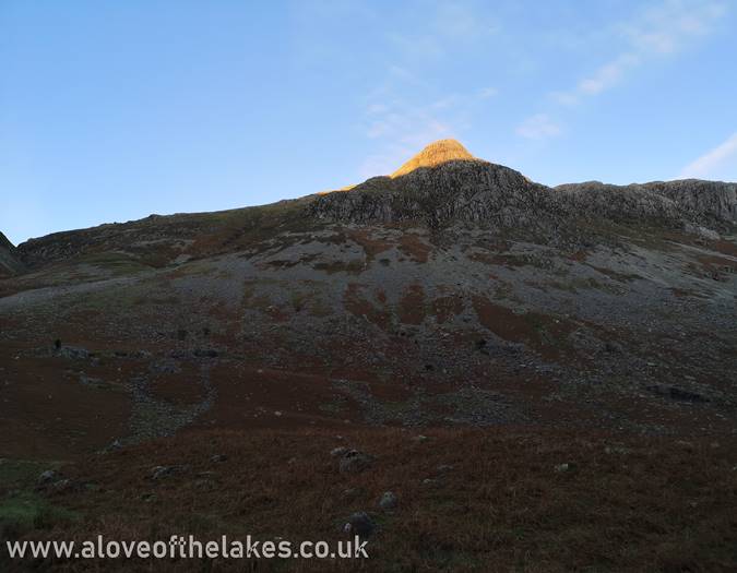 Looking towards Pike o` Stickle