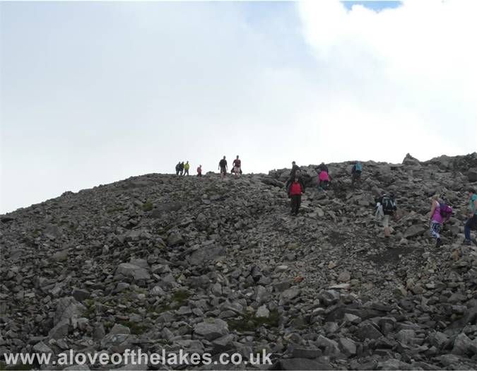 At Lingmell Col
