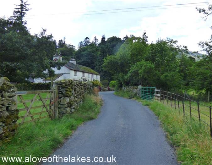 Heading towards Ghyll Foot Farm