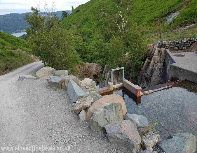 The sluice gate